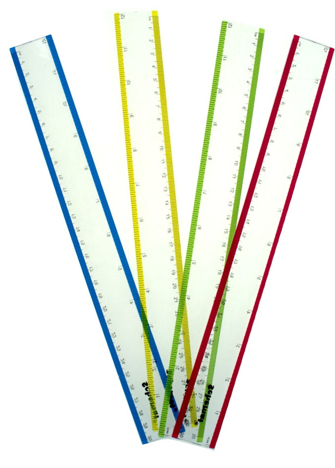 Linijka plastikowa 30 cm